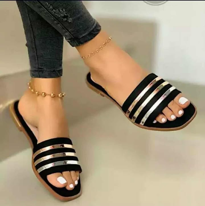 Indoor and outdoor slippers - Image 2