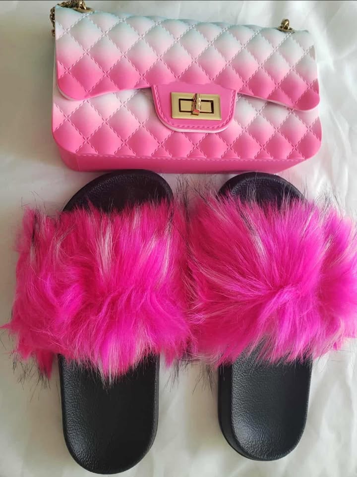 Fur slippers - Image 2