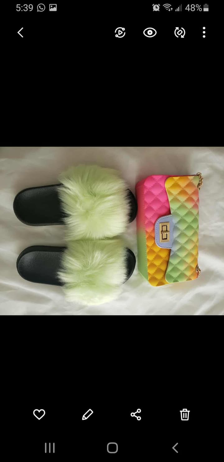 Fur slippers - Image 3